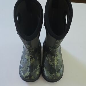 Camouflage Rain Boots